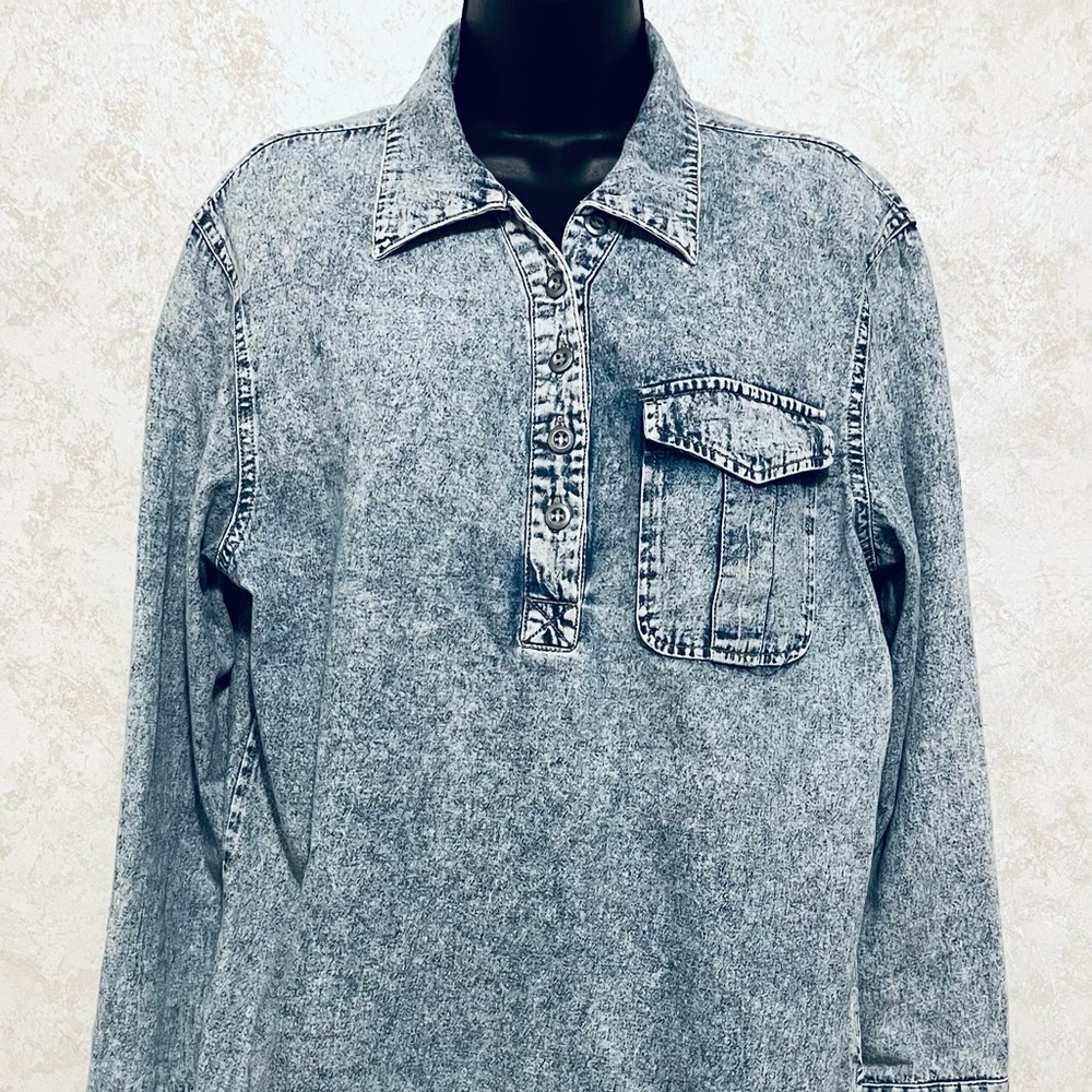 Newport News Jeanology Ladies Bleached Chambray Cotton 1/2 Button Shirt Size 14